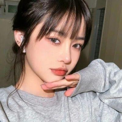 妻子变成小学生 热播封面